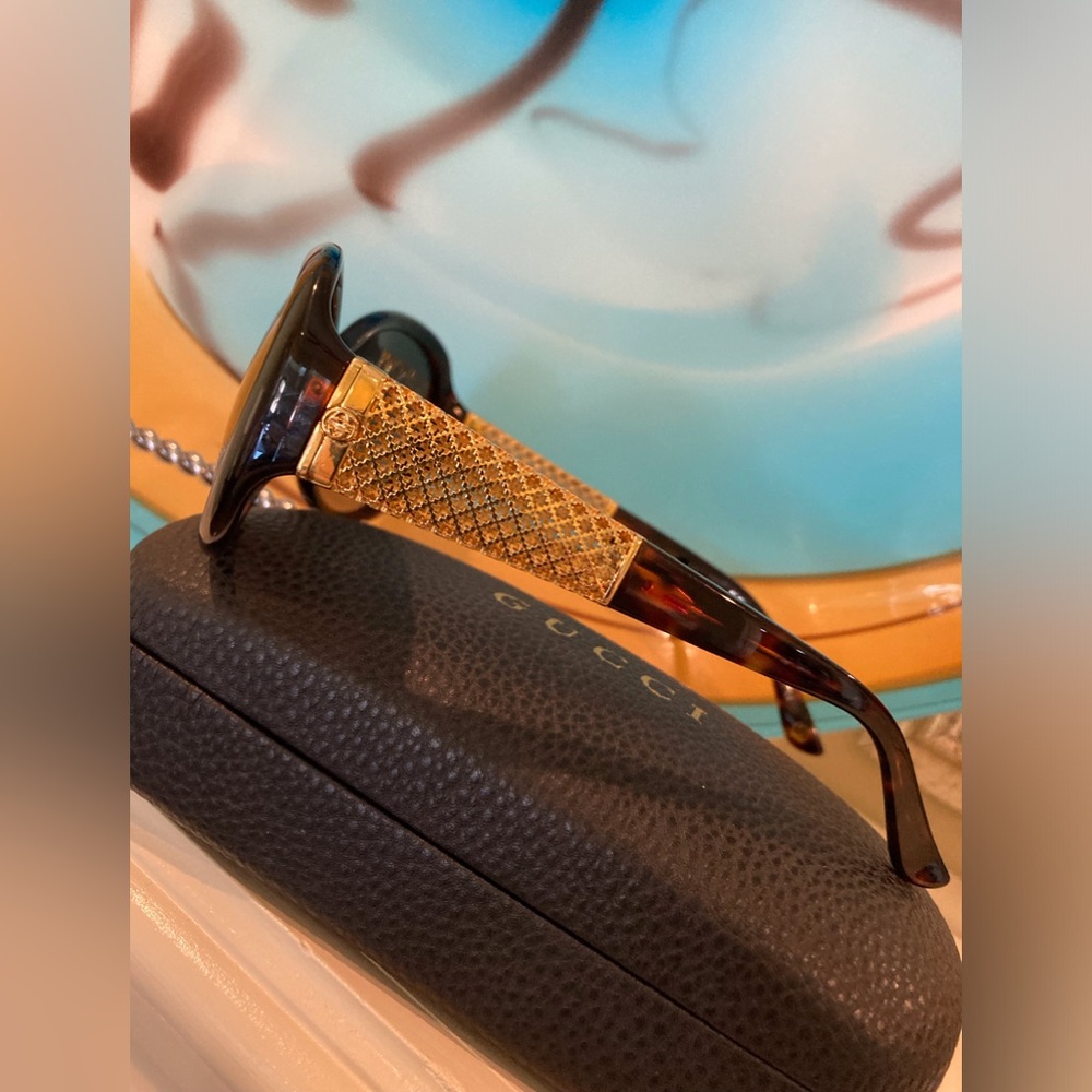 🌸WAS $275: Gucci Havanna Brown Gold Plated Mesh Sunglasses with Case - Picture 3 of 16